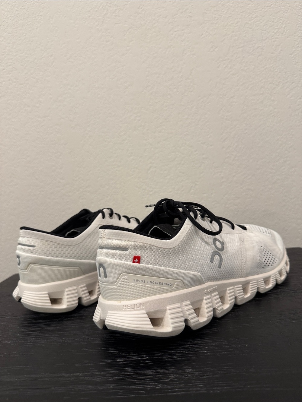 Men’s Size 10 - On Running Cloud Running Shoe - White Men's Lightweight Trainers - Picture 5 of 9